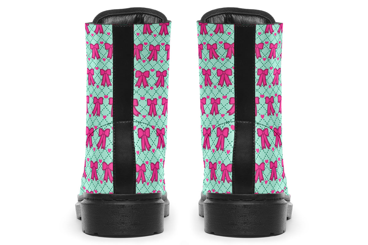 Hot Pink Bows On Mint