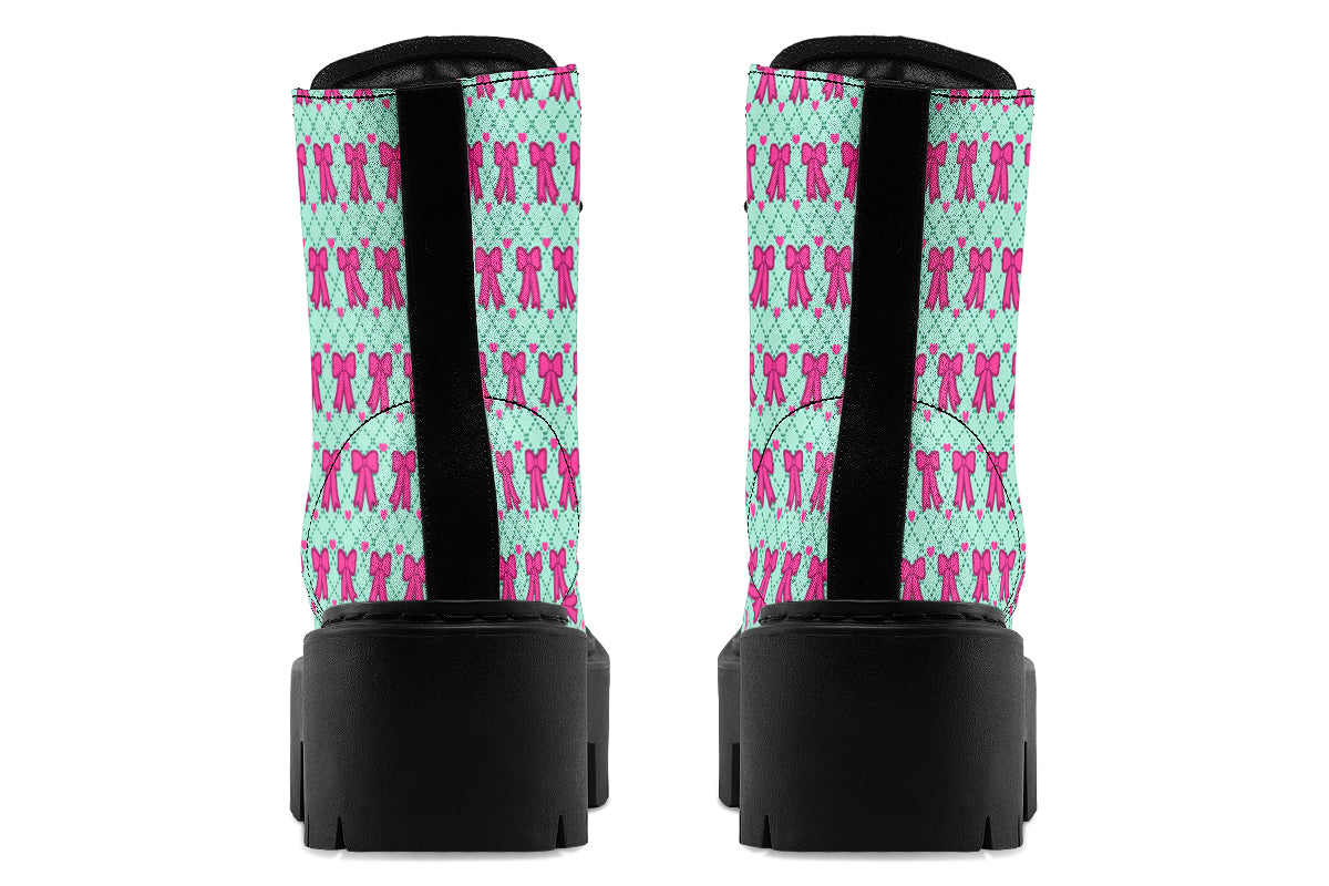 Hot Pink Bows on Mint