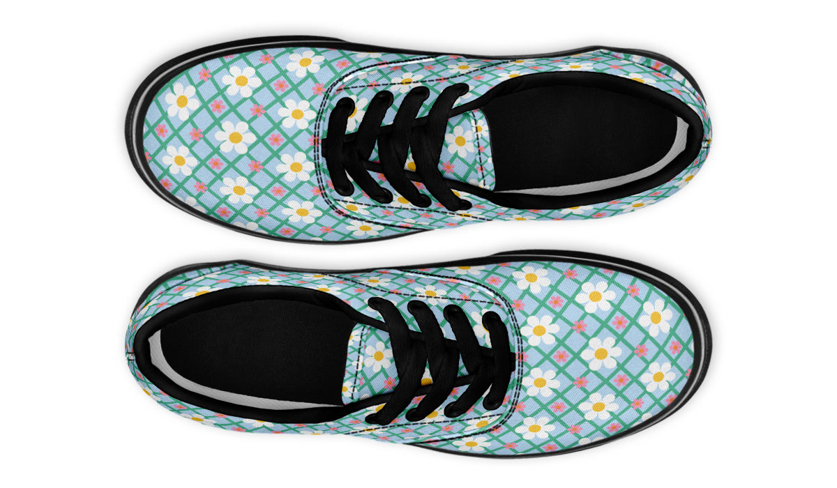 Blue Daisy Lattice