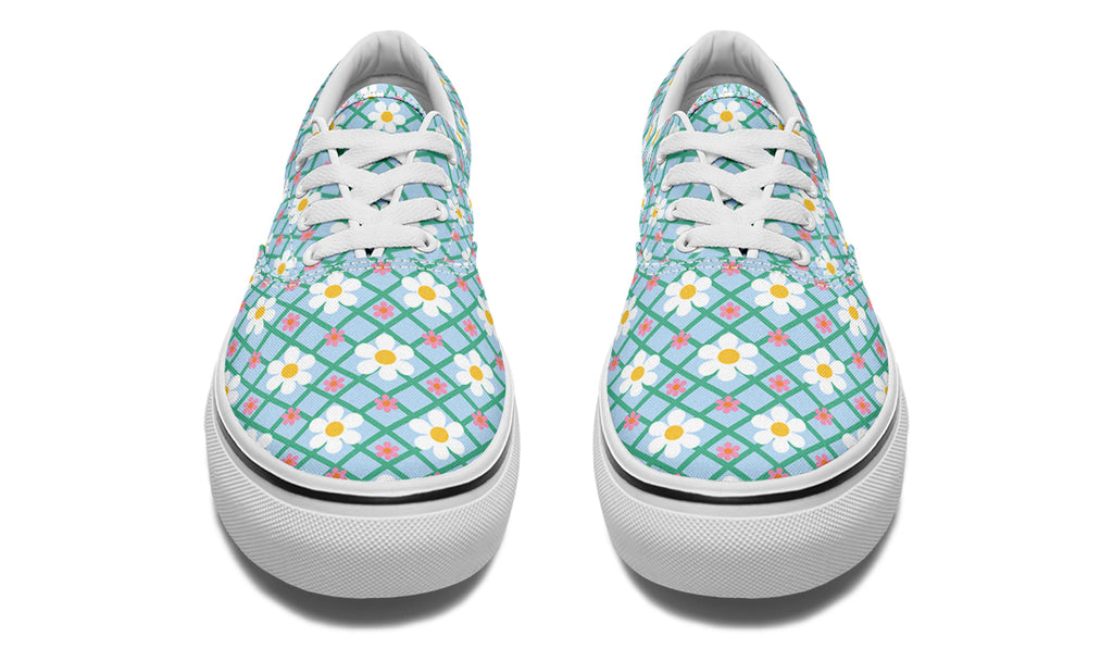 Blue Daisy Lattice