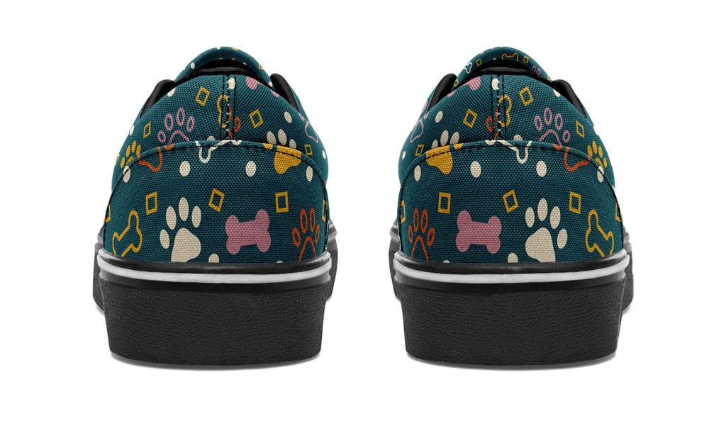 Retro Paws