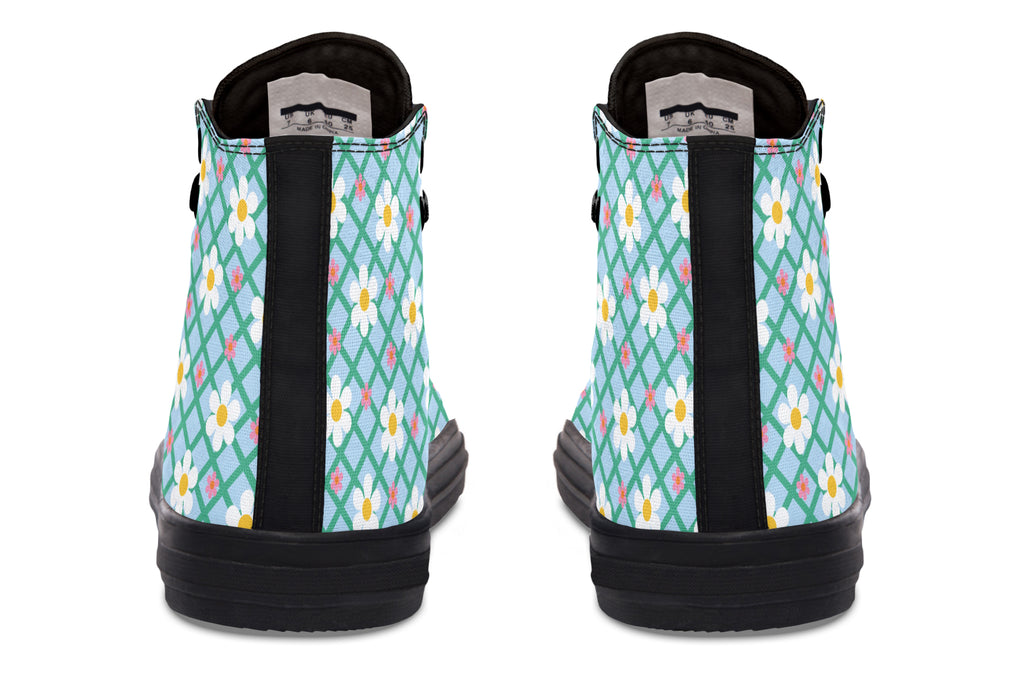 Blue Daisy Lattice
