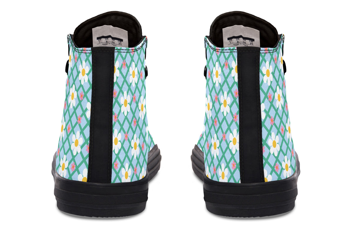 Blue Daisy Lattice