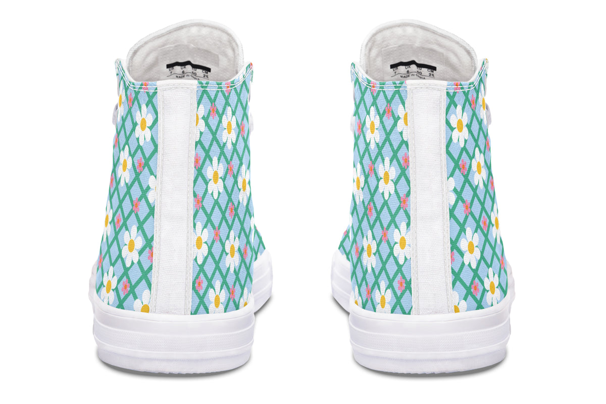 Blue Daisy Lattice