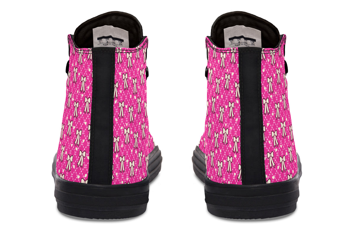 Cream Bows on Hot Pink