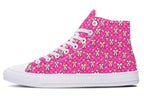 Cream Bows on Hot Pink