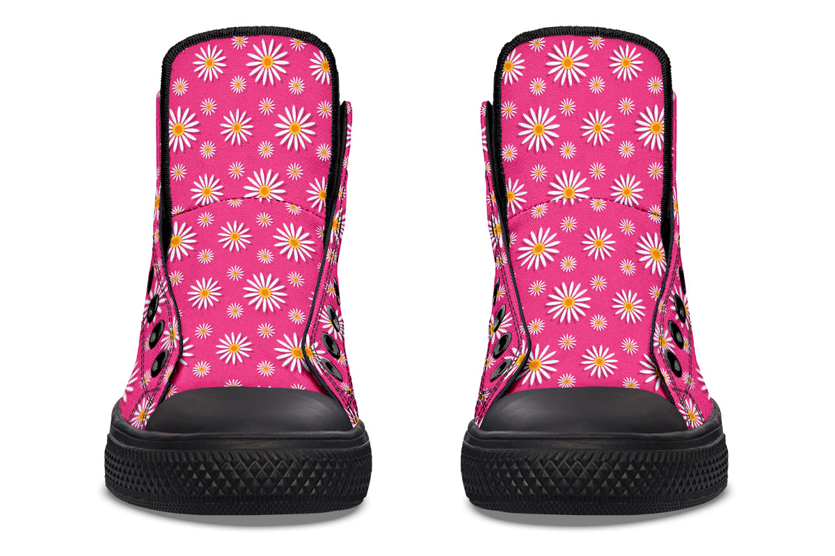 Daisies on Hot Pink