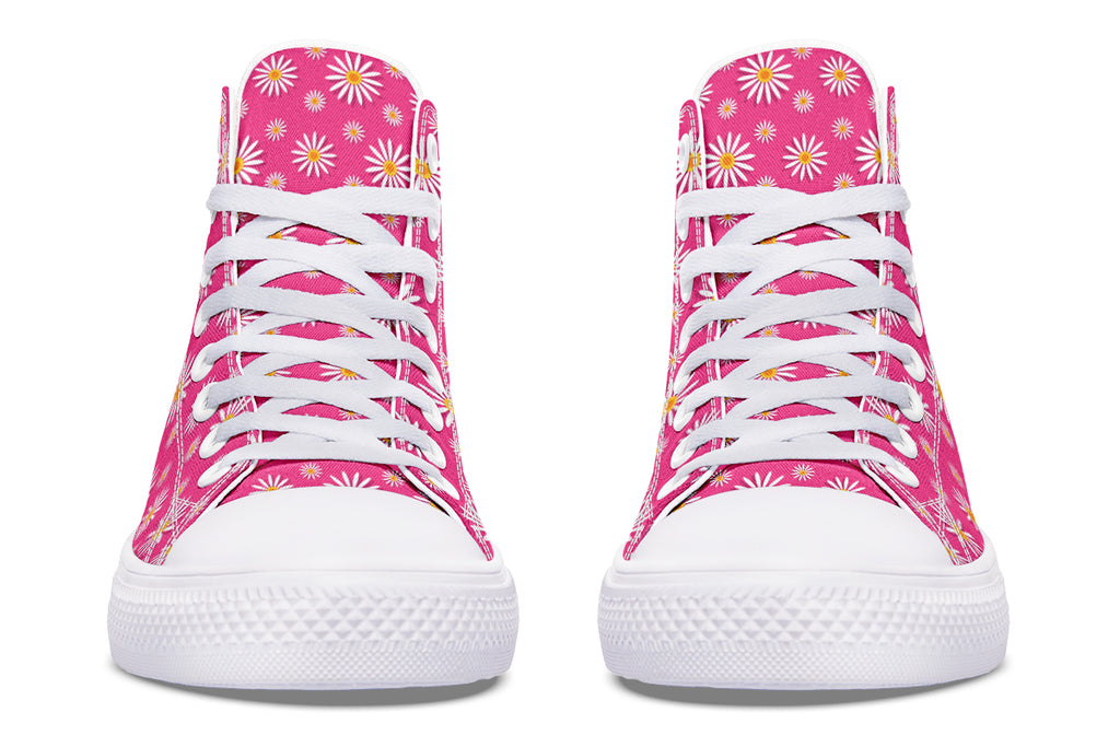 Daisies on Hot Pink