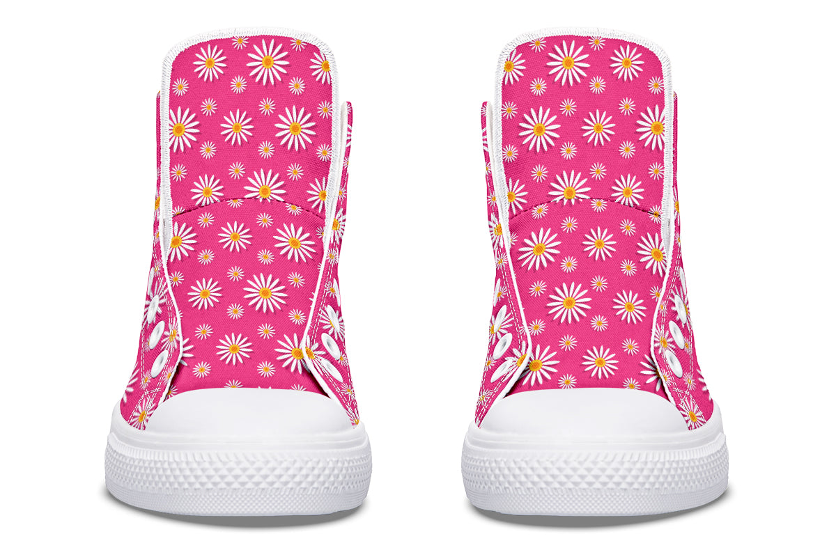 Daisies on Hot Pink