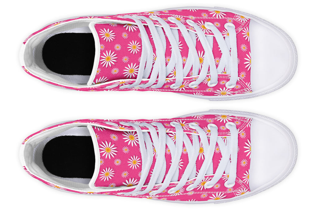 Daisies on Hot Pink