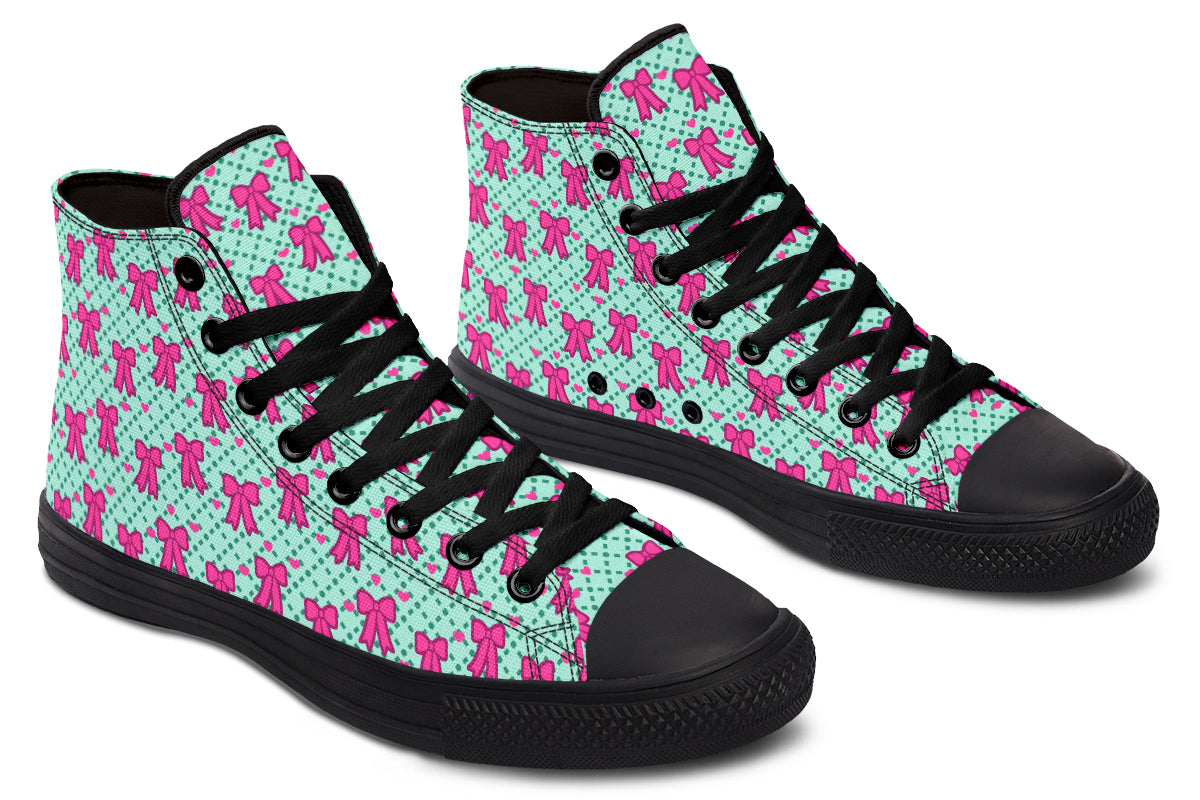 Hot Pink Bows on Mint