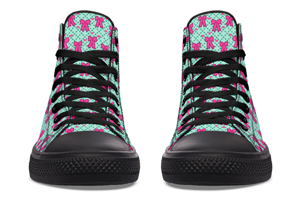 Hot Pink Bows on Mint