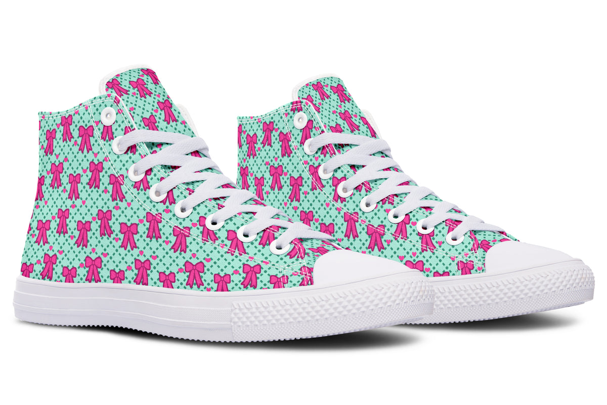 Hot Pink Bows on Mint