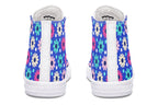 Royal Blue Retro Daisies