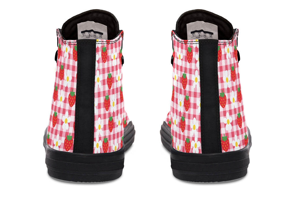 Strawberry Gingham