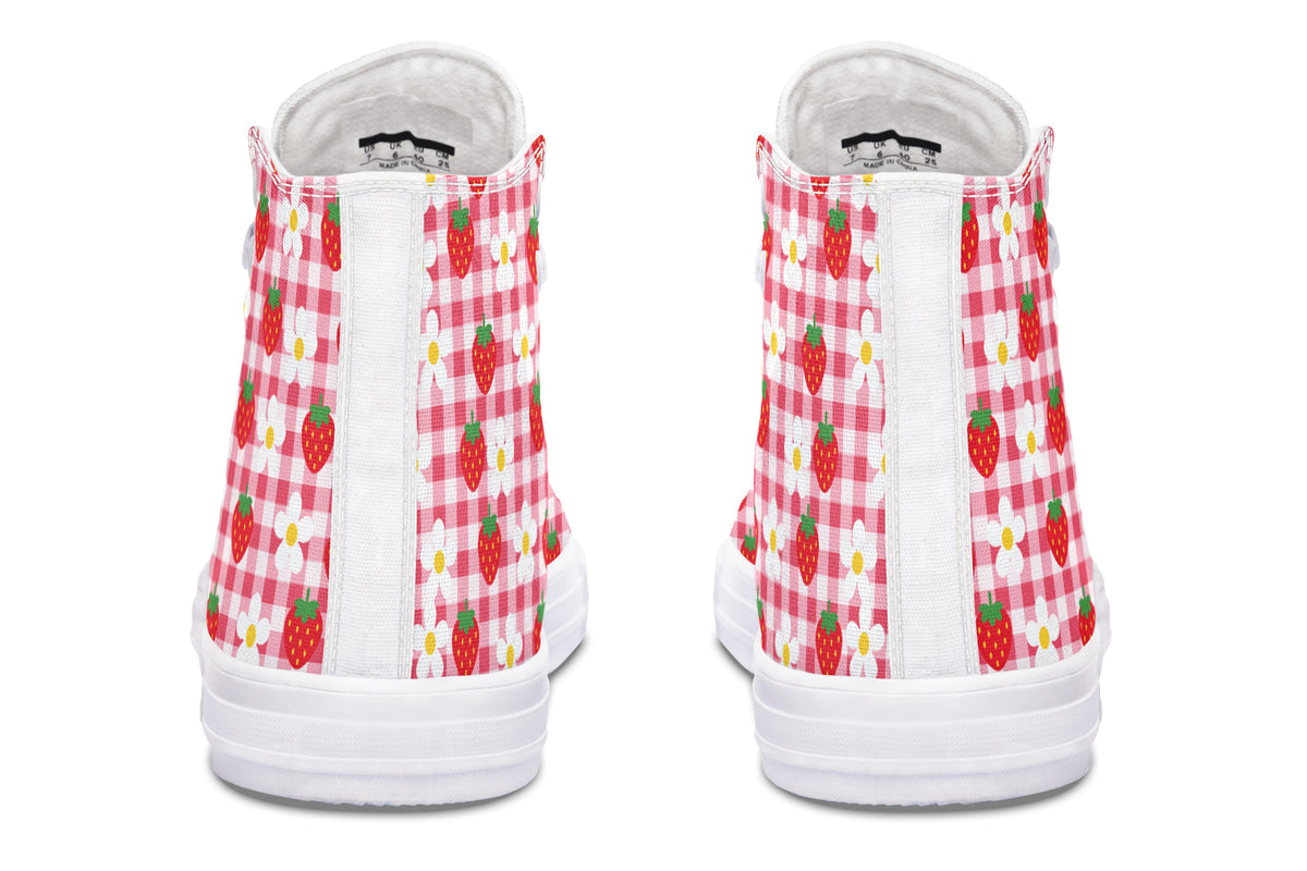 Strawberry Gingham