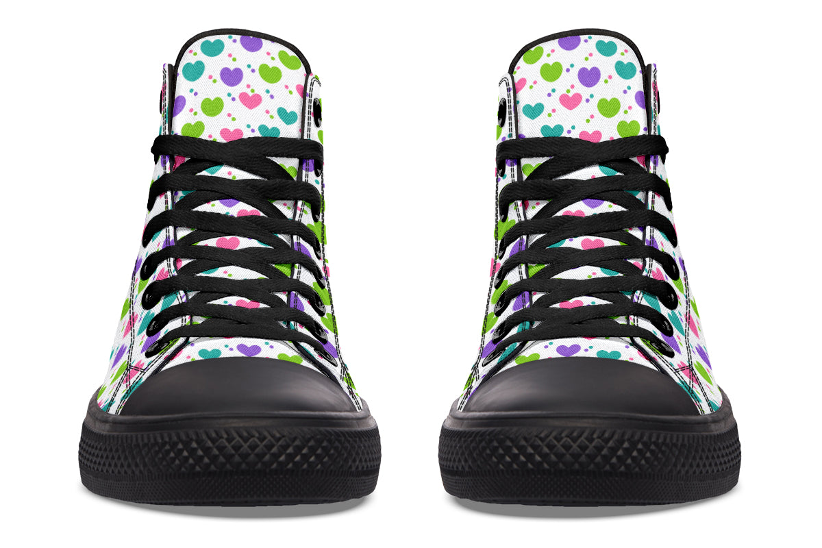 Tiny Hearts and Dots