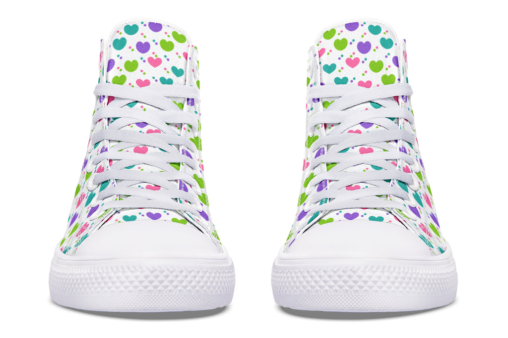 Tiny Hearts and Dots