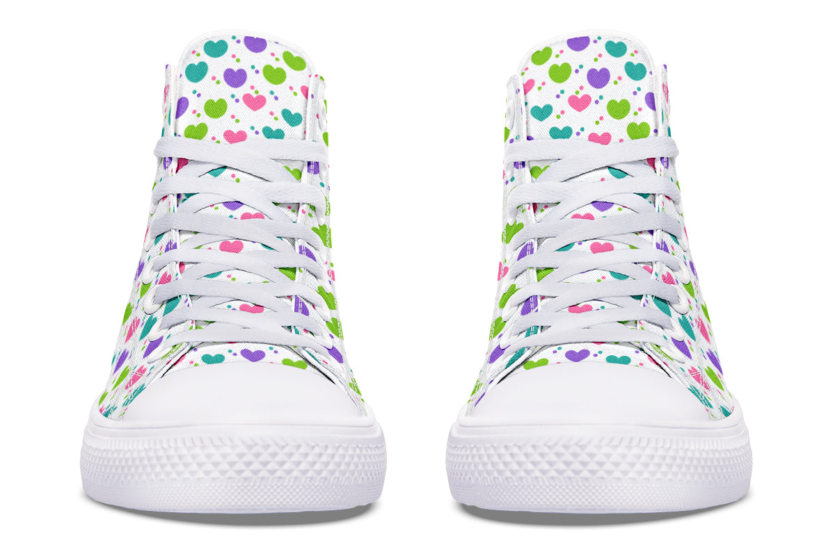 Tiny Hearts and Dots