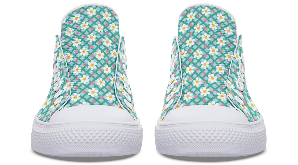 Blue Daisy Lattice