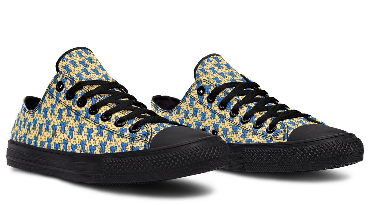 Cobalt Bows on Butter