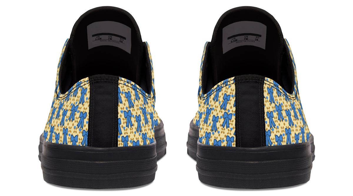 Cobalt Bows on Butter