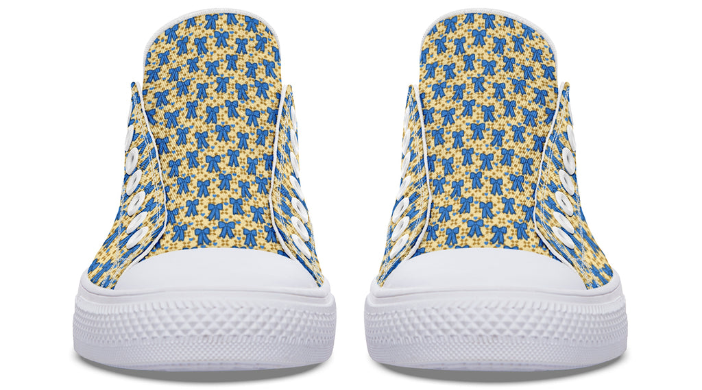 Cobalt Bows on Butter