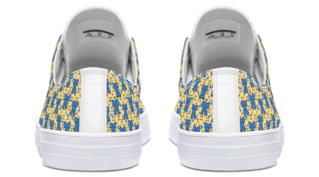 Cobalt Bows on Butter