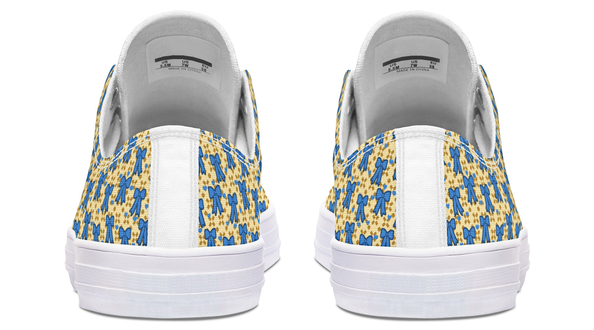 Cobalt Bows on Butter