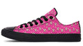 Cream Bows on Hot Pink