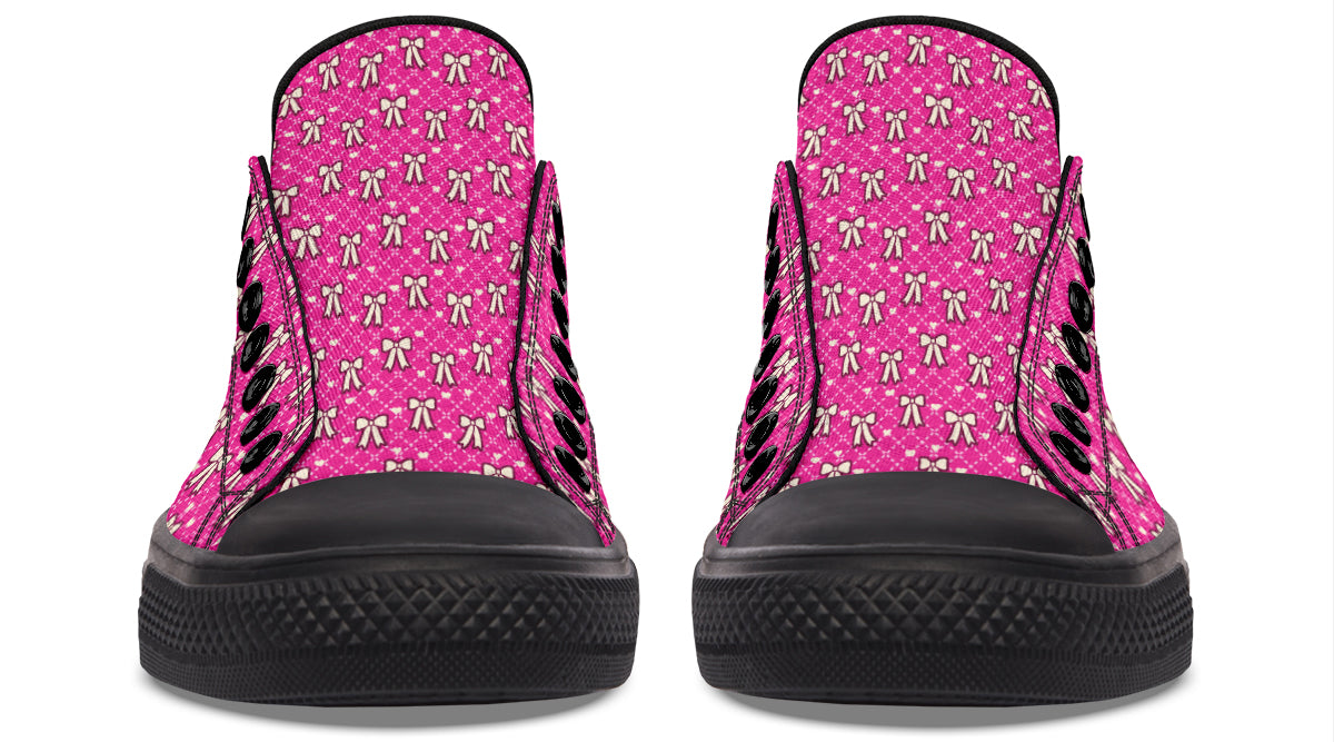 Cream Bows on Hot Pink