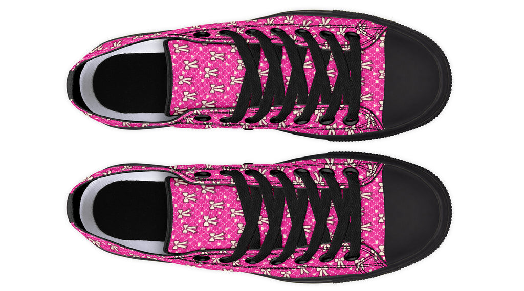 Cream Bows on Hot Pink