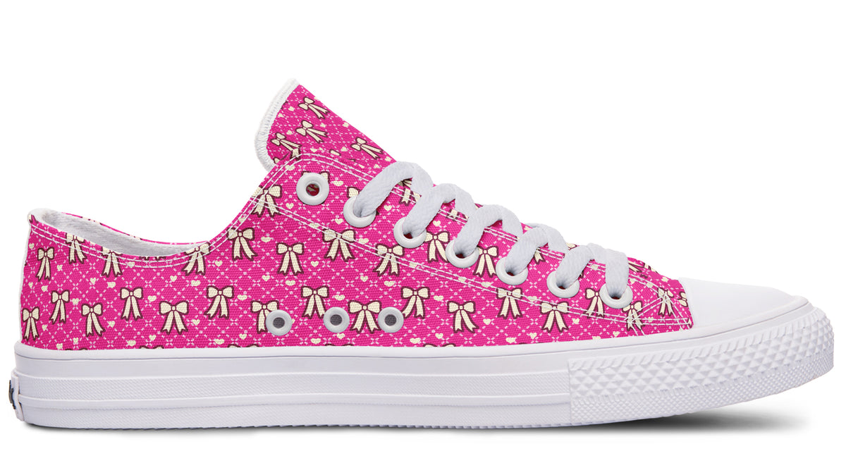 Cream Bows on Hot Pink
