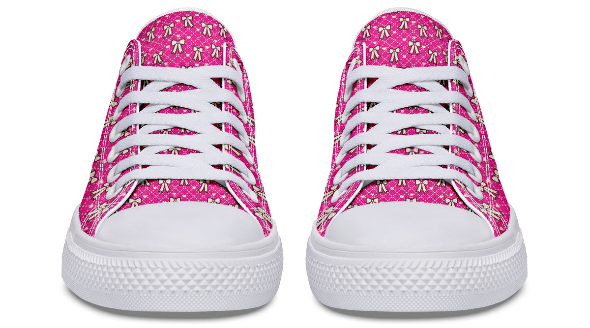 Cream Bows on Hot Pink
