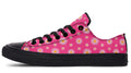 Daisies On Hot Pink