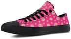 Daisies On Hot Pink
