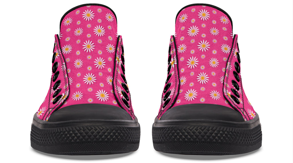 Daisies On Hot Pink