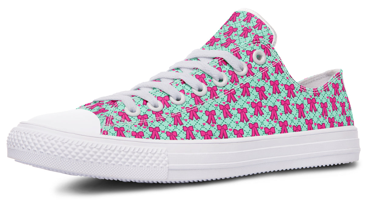 Hot Pink Bows on Mint