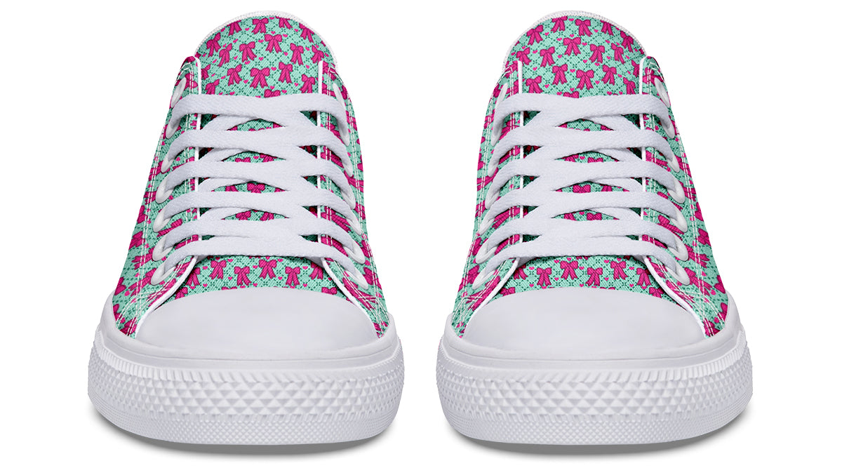 Hot Pink Bows on Mint