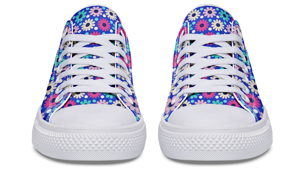 Royal Blue Retro Daisies