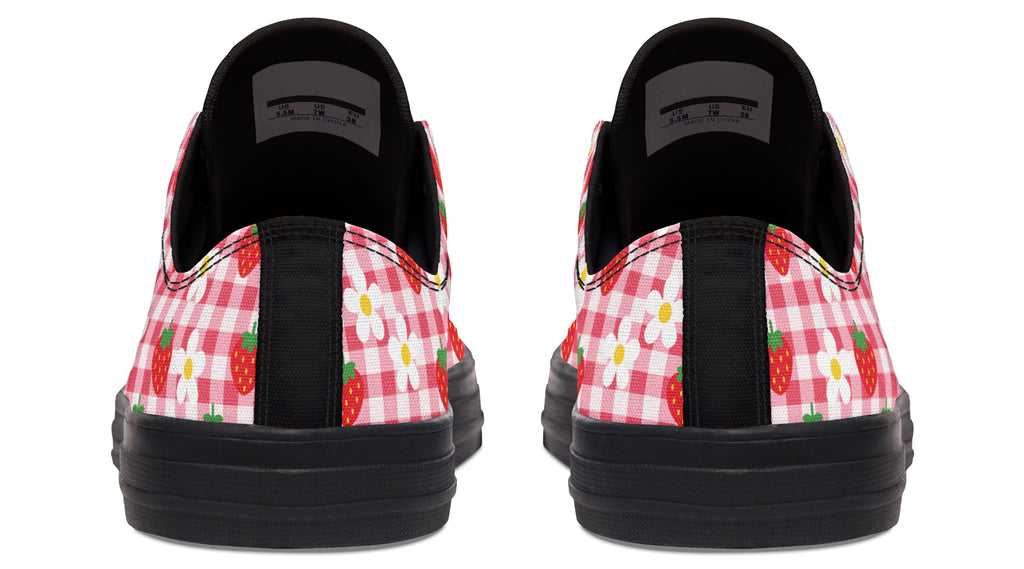 Strawberry Gingham