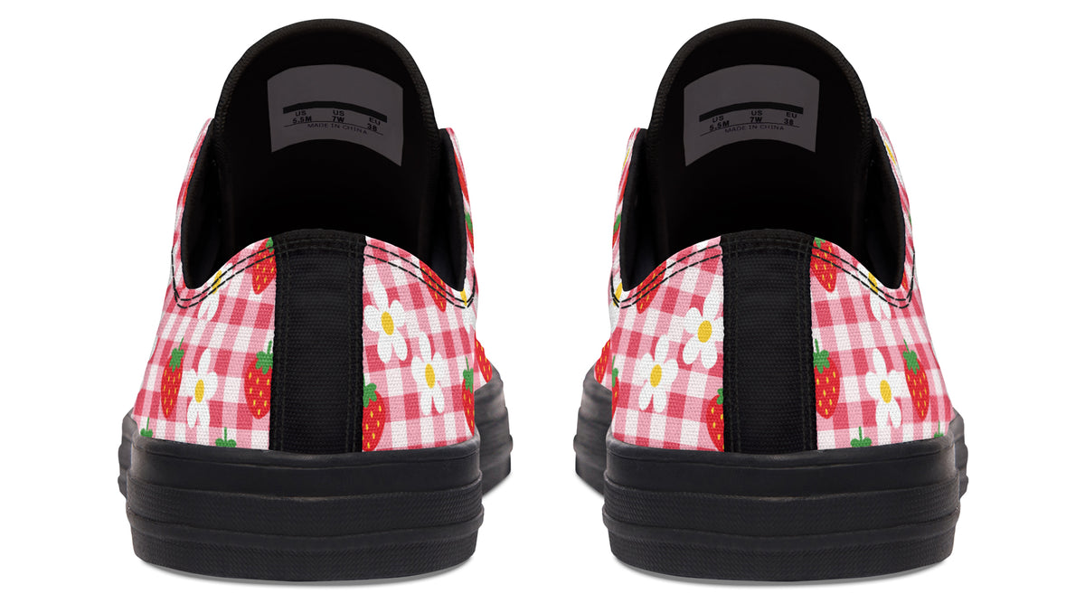 Strawberry Gingham