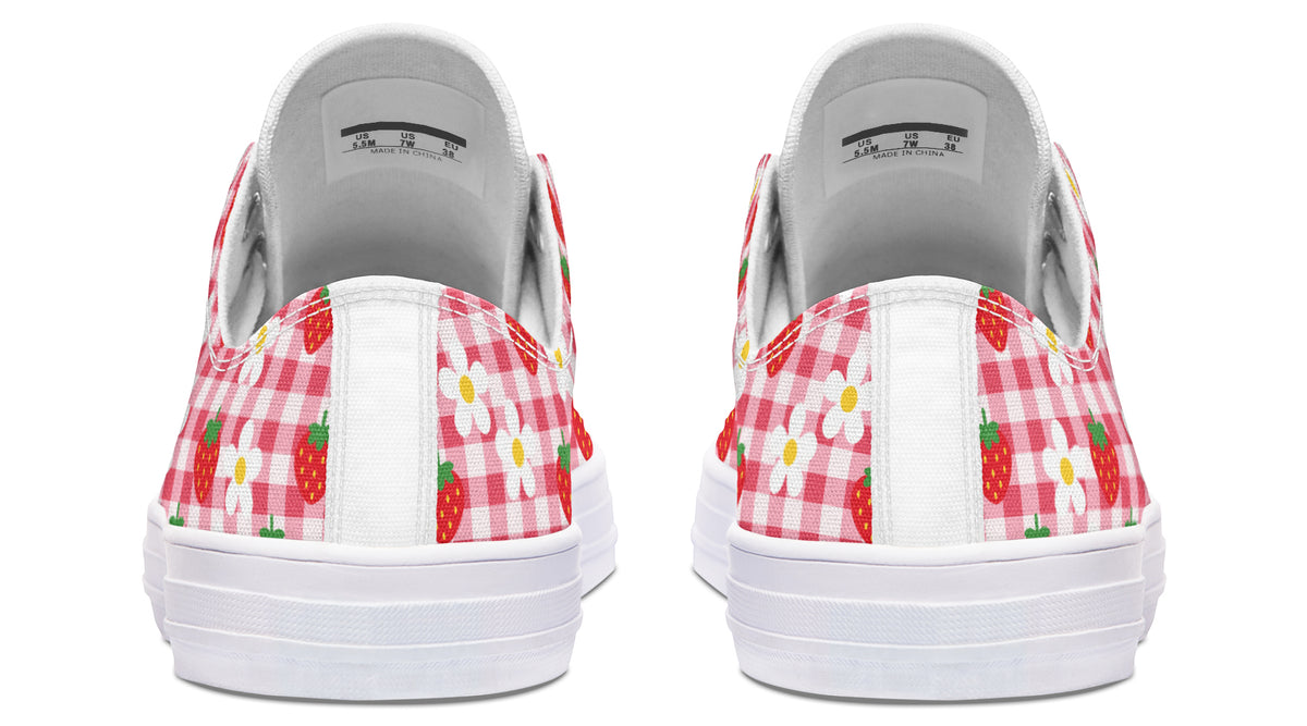Strawberry Gingham