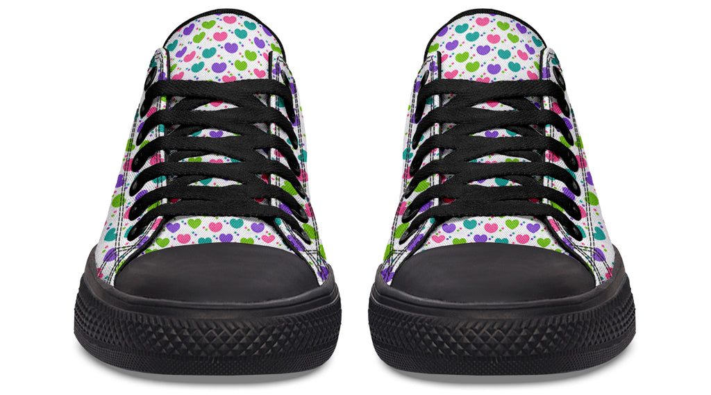 Tiny Hearts and Dots