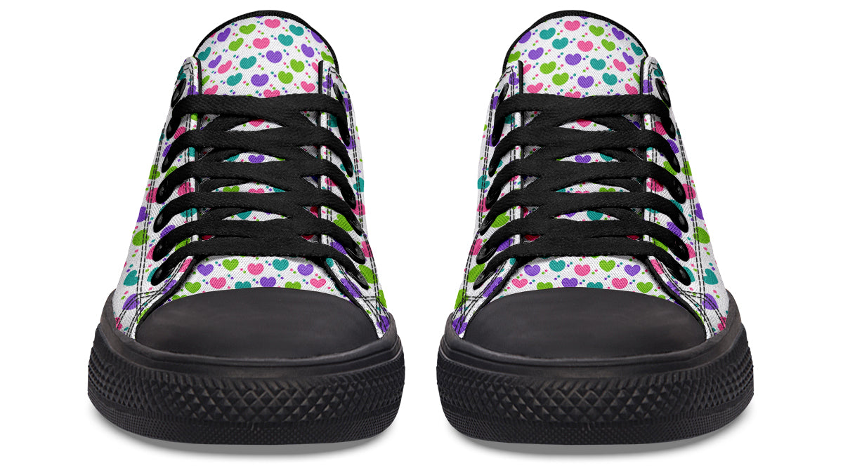 Tiny Hearts and Dots