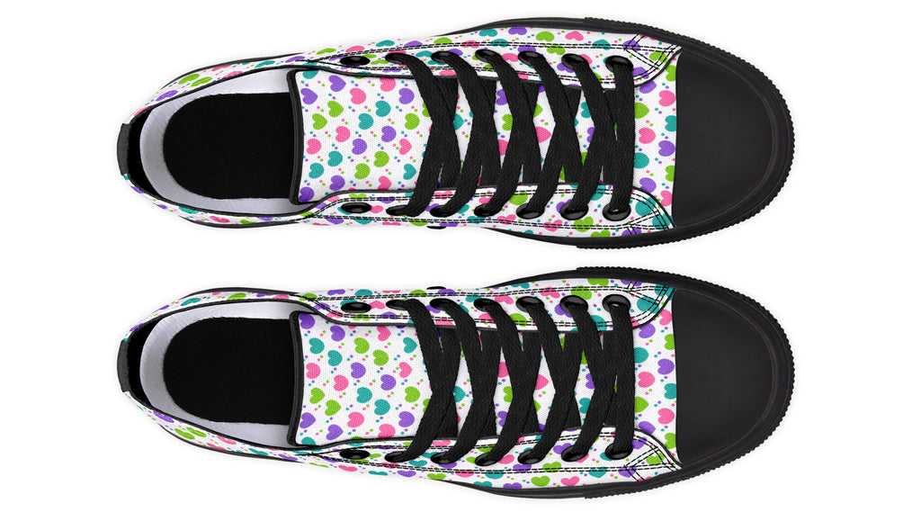 Tiny Hearts and Dots