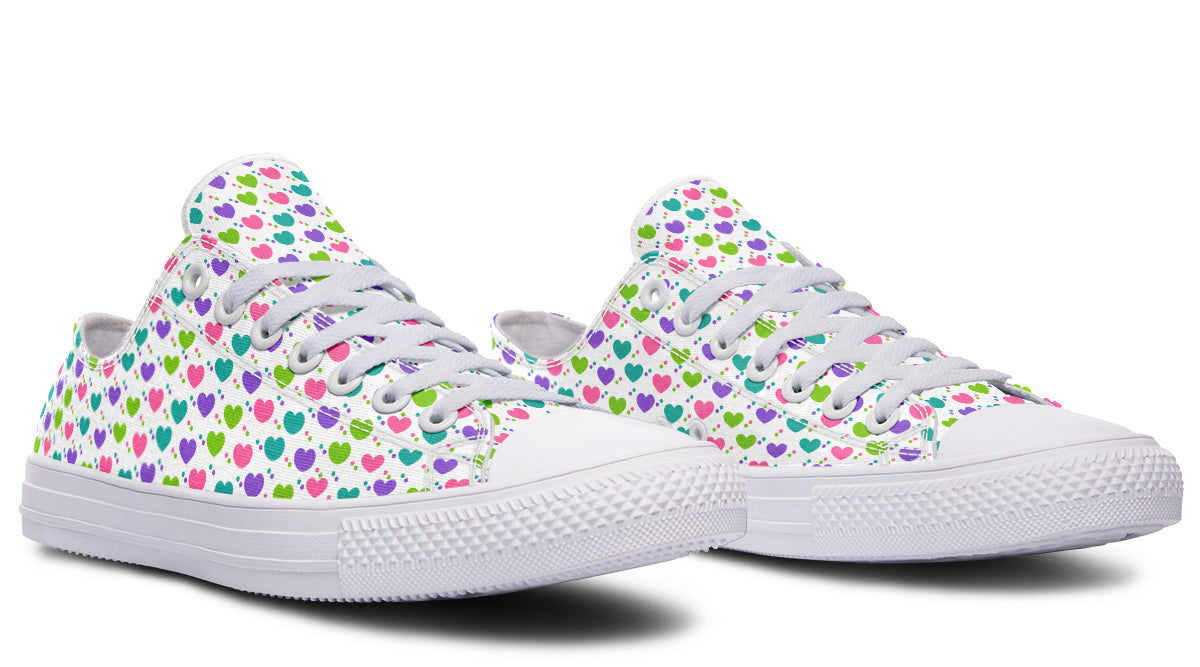 Tiny Hearts and Dots