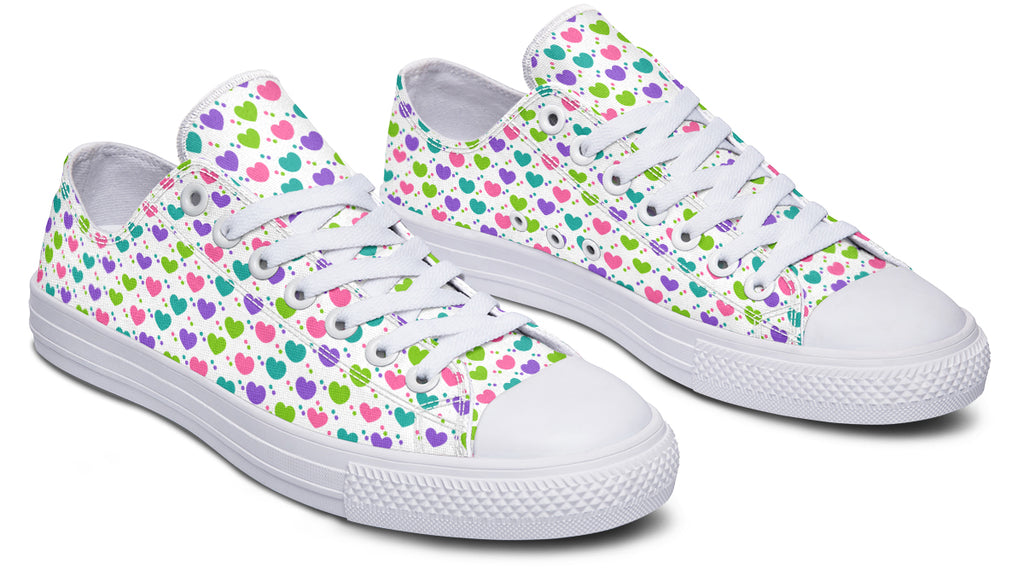 Tiny Hearts and Dots