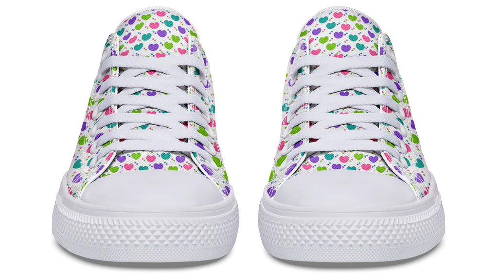 Tiny Hearts and Dots