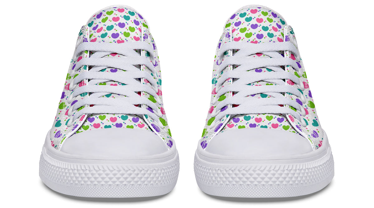 Tiny Hearts and Dots